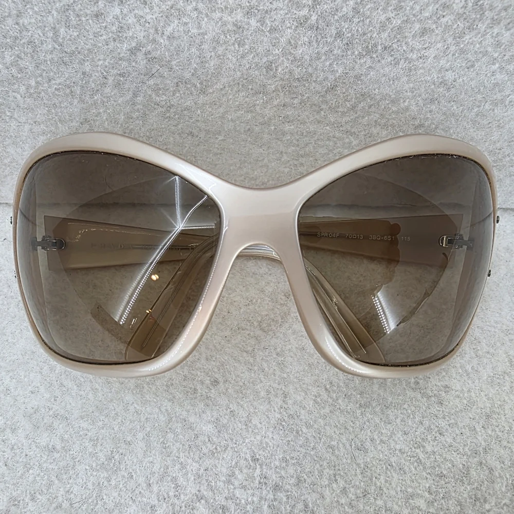 Vintage Prada Pink Pearl SPR-04F Woman's Sunglasses Color 3BQ-6S1